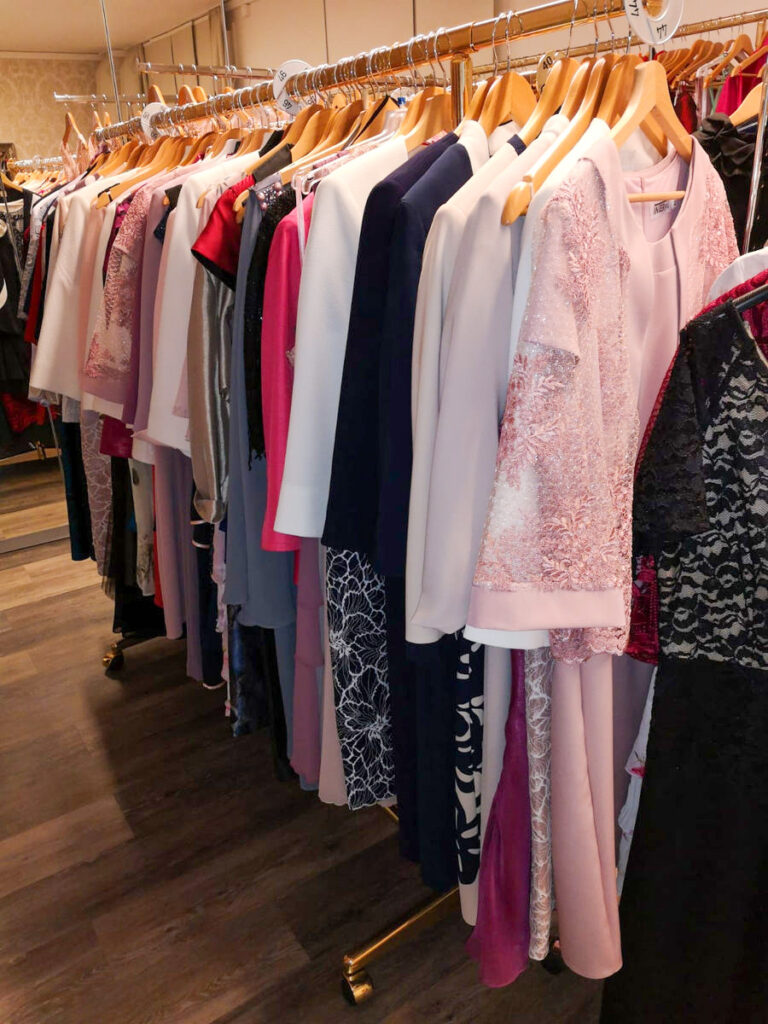 Abendmodeboutique 07
