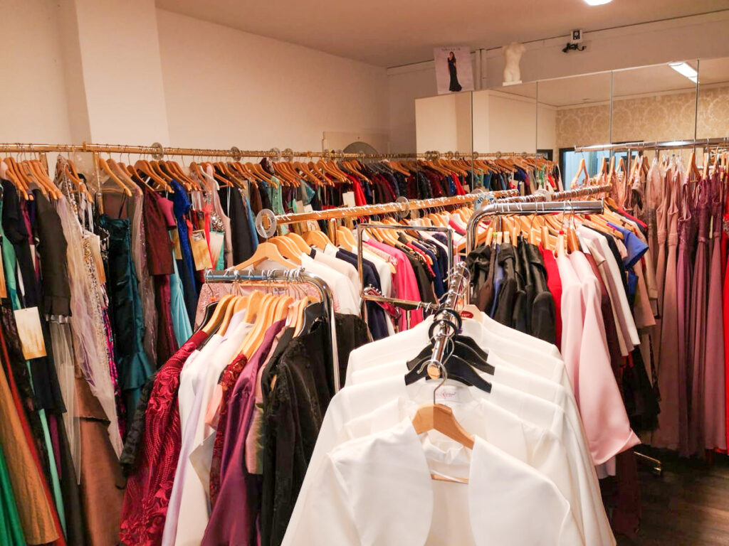 Abendmodeboutique 10